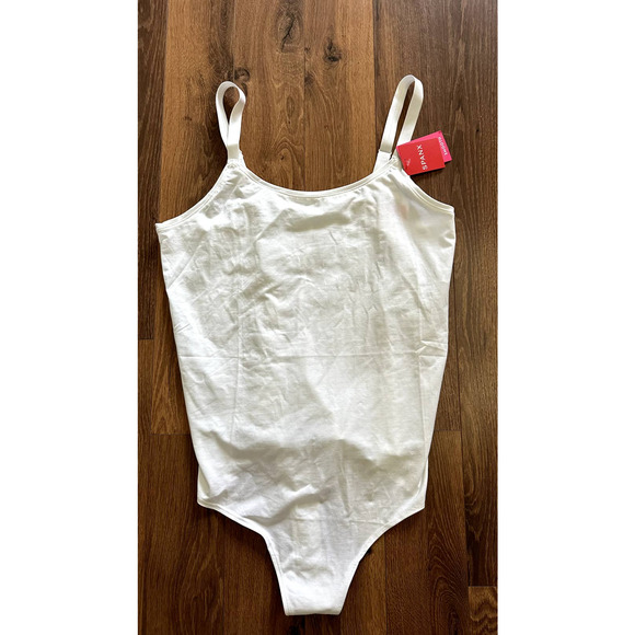 New SPANX Cami Thong Bodysuit, White Size 1X - Picture 2 of 8